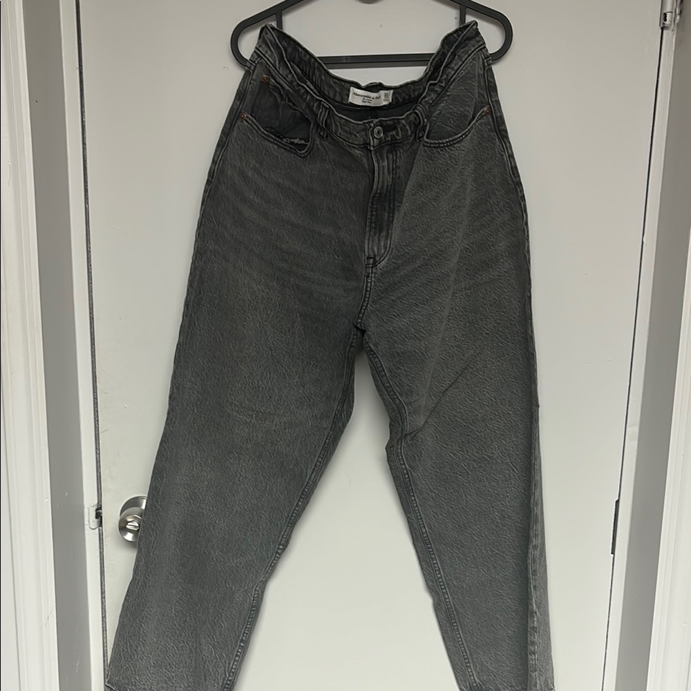 Abercrombie & Fitch High Rise Women Jeans - Black